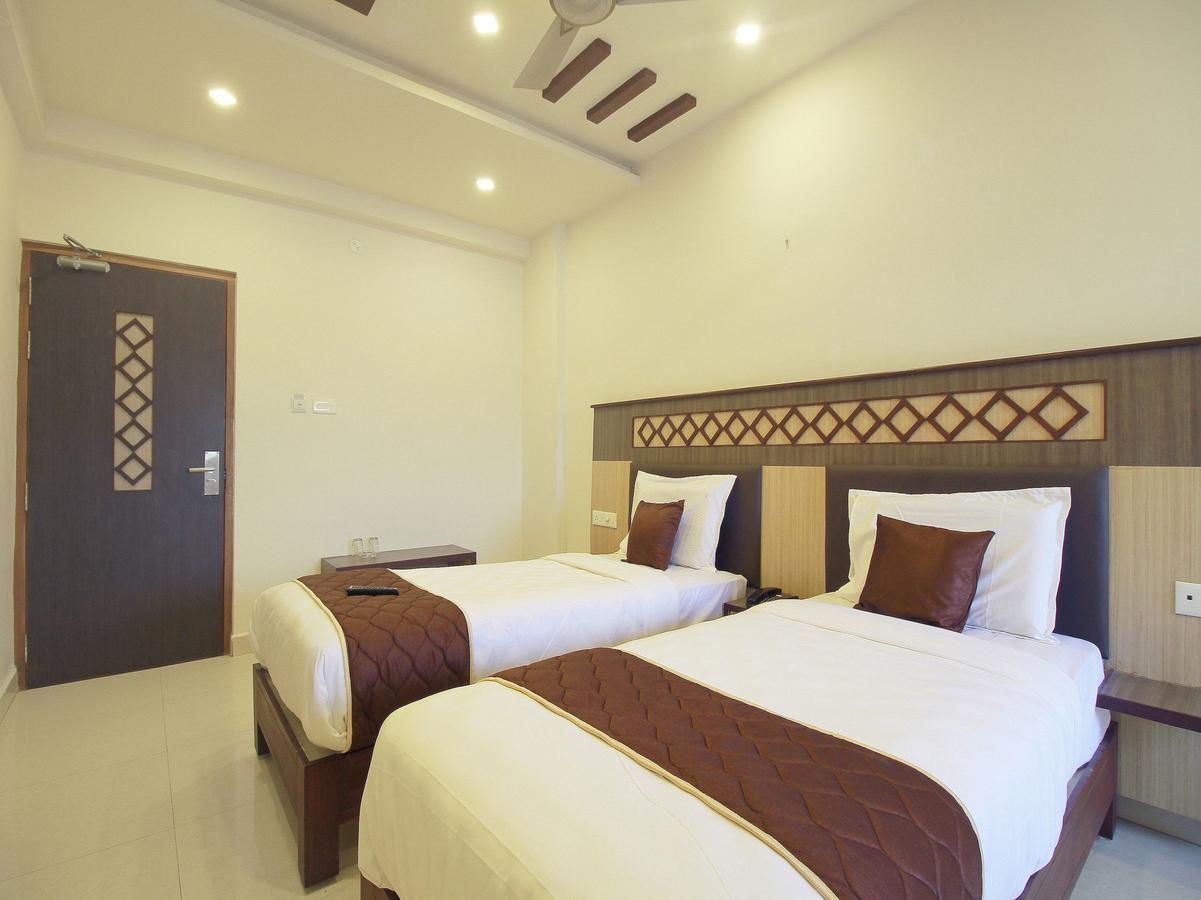 Oyo 11489 Pkn Classic Regency Madurai Exteriér fotografie
