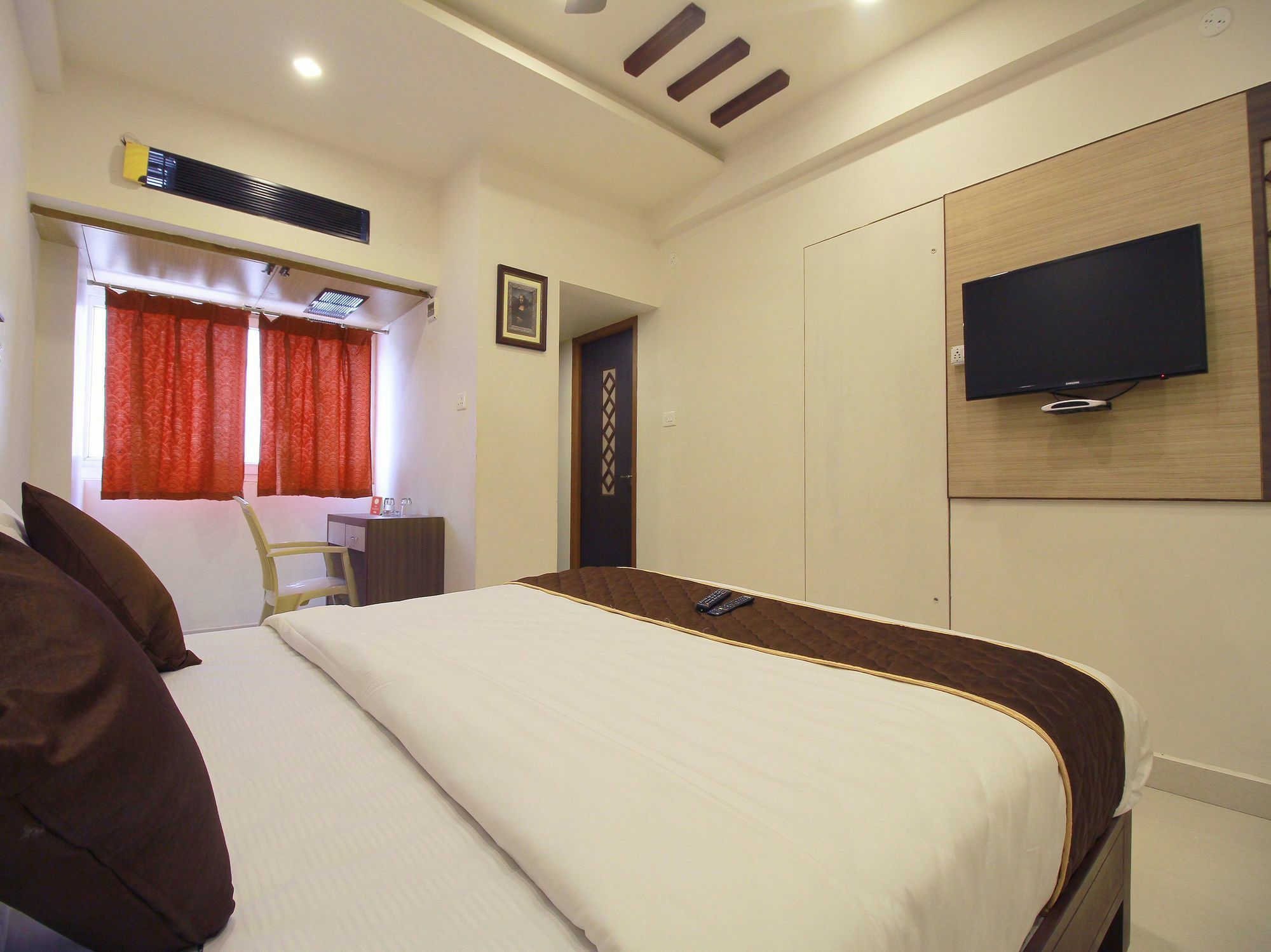 Oyo 11489 Pkn Classic Regency Madurai Exteriér fotografie